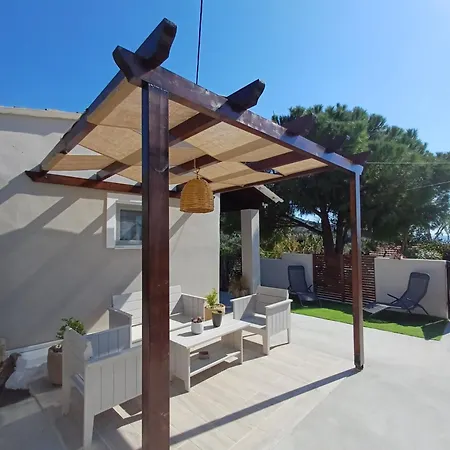 Abelaki Holiday home