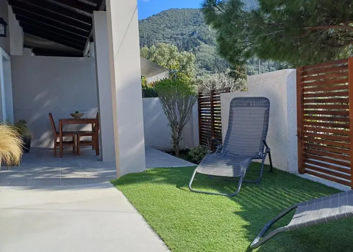 Abelaki Дом отдыха Парамонас